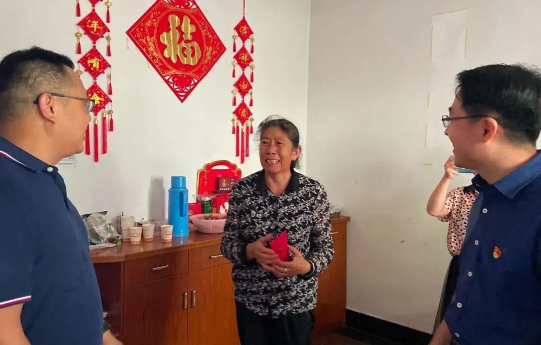飲水思源，不忘社會責任——迅實科技情系家鄉(xiāng)公益行_浙江迅實科技有限公司_548305218.jpeg